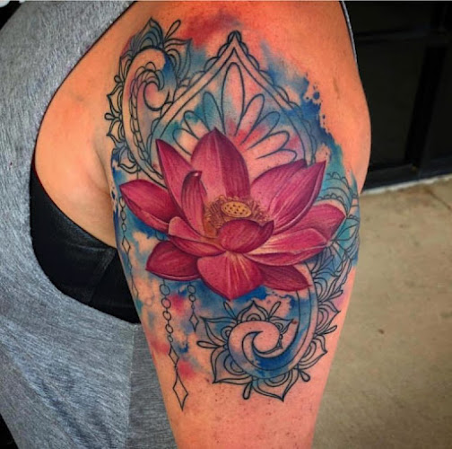 1 of 1 Tattoos And Collectibles in Lewisville
