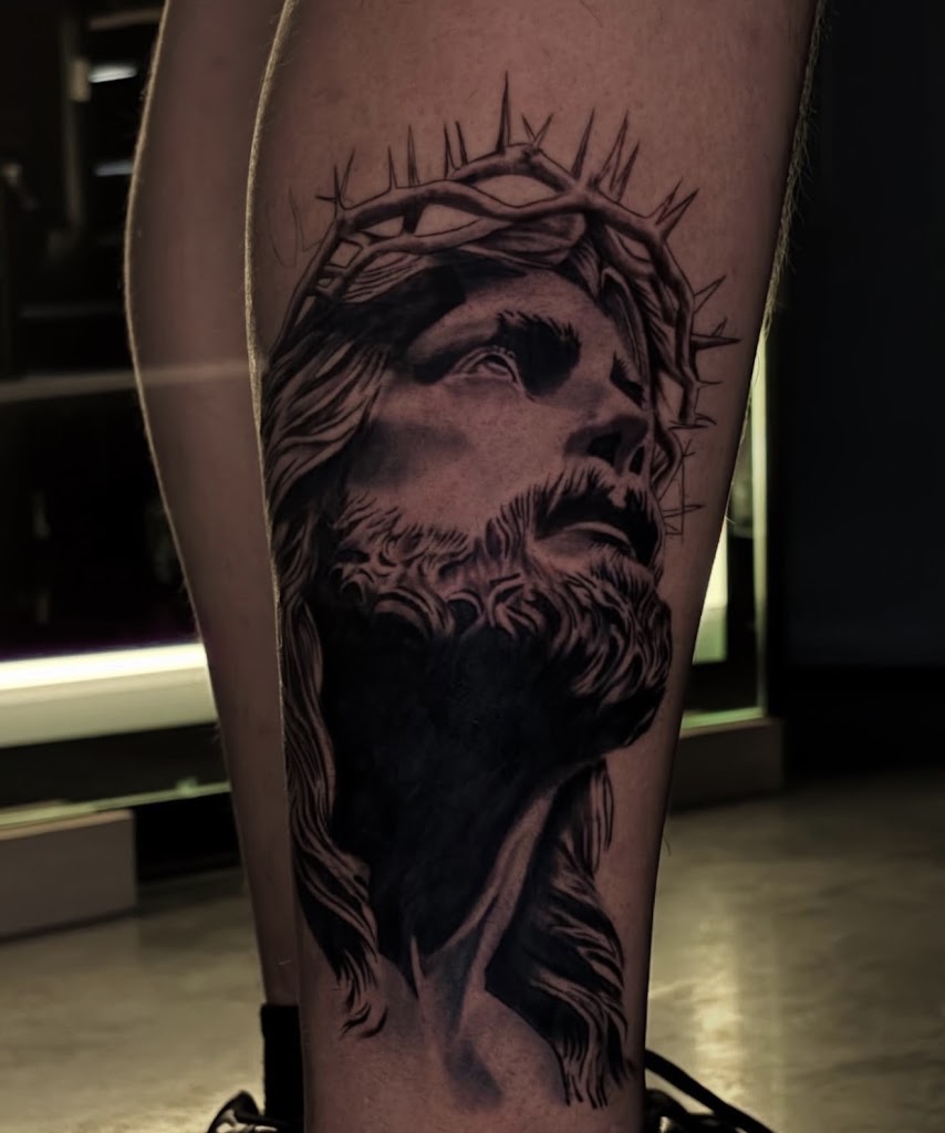 Tattoo work by 2Groovy Studios LLC Art Collective & Tattoo (1)