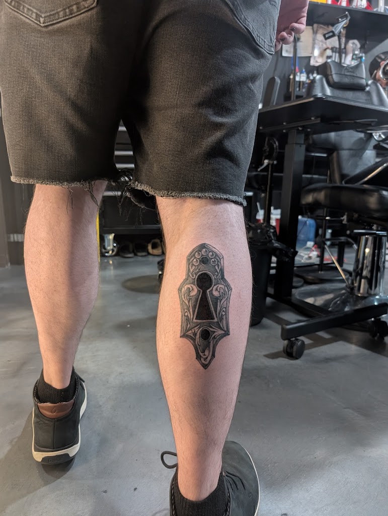 Tattoo work by 2Groovy Studios LLC Art Collective & Tattoo (4)