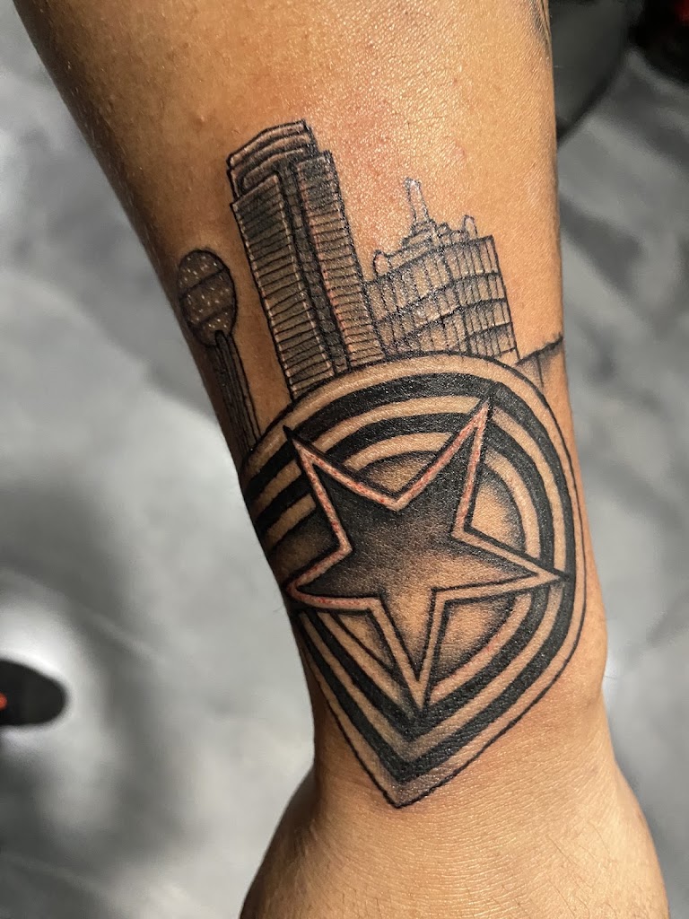 Tattoo work by 2Groovy Studios LLC Art Collective & Tattoo (5)