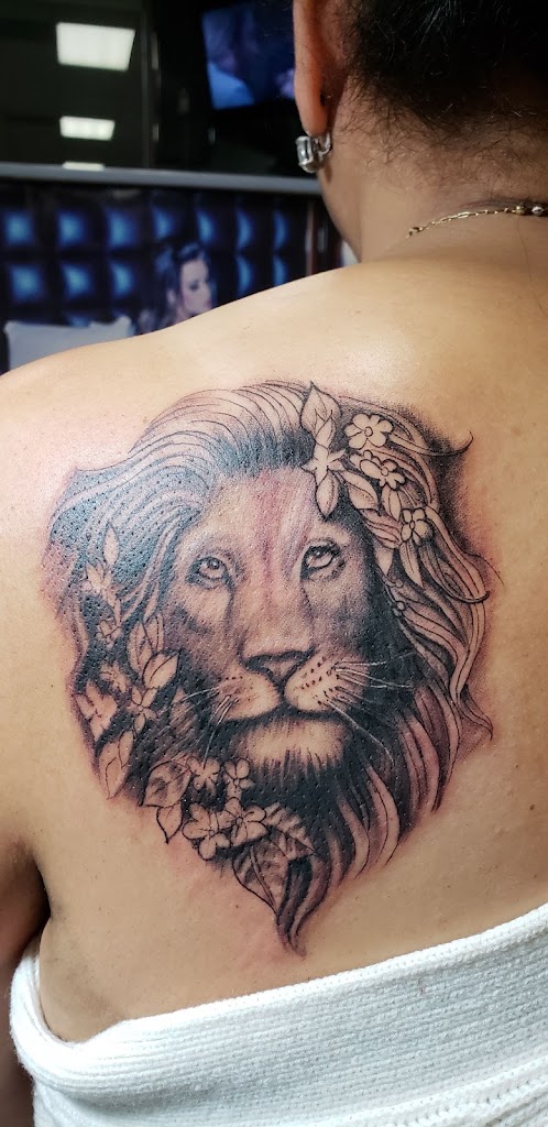 Tattoo work by 50 Shades of Grey Tattoo & Social Club (5)