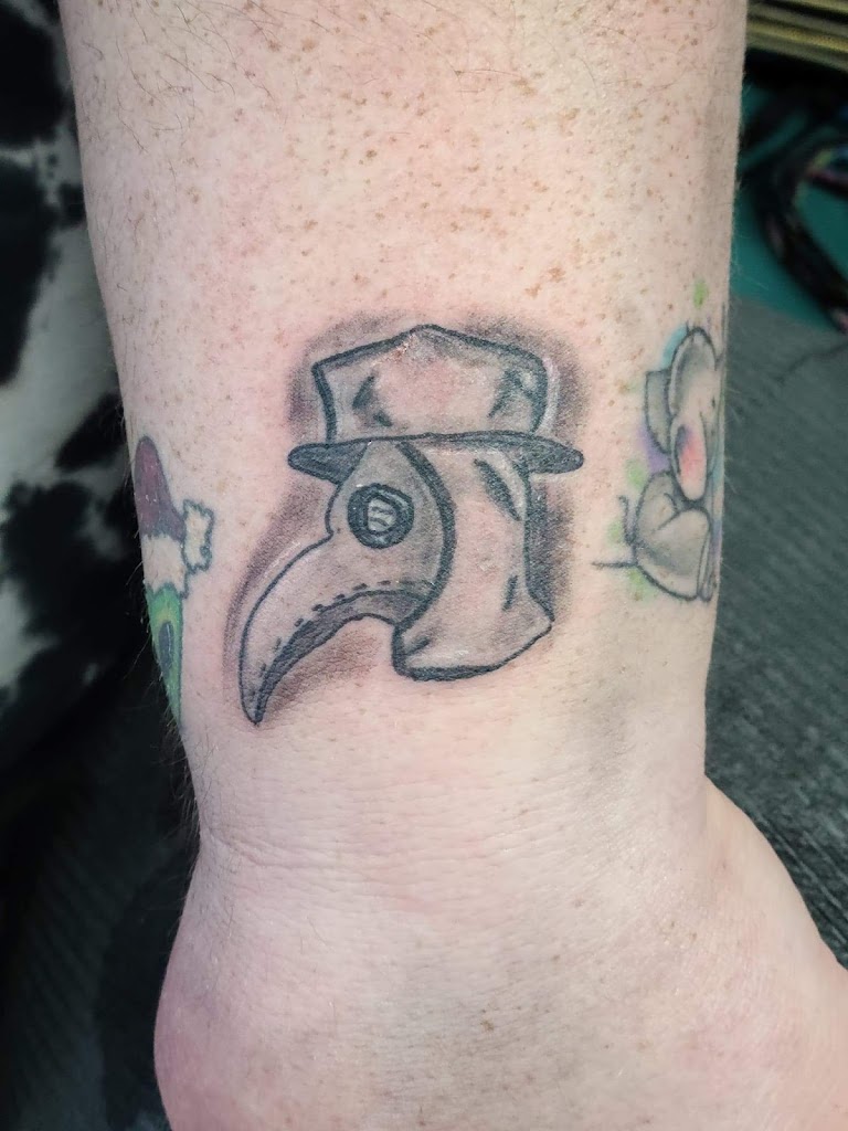Tattoo work by Alchemy Tattoo and Piercing Studio (3)
