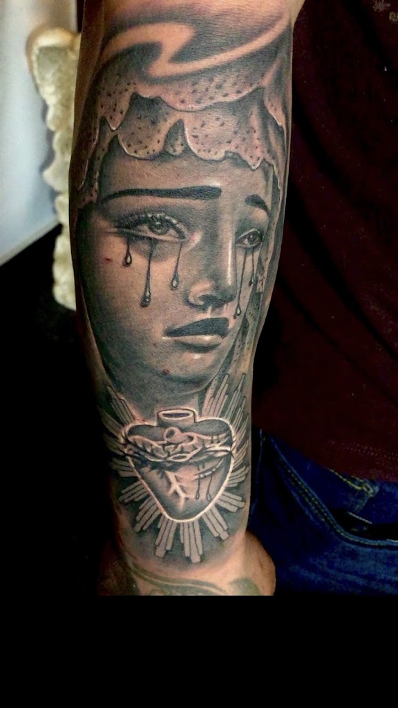 Tattoo work by Ambas Manos Tattoo shop (2)