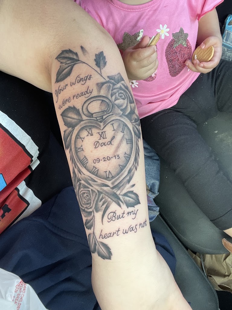 Tattoo work by Ambas Manos Tattoo shop (5)
