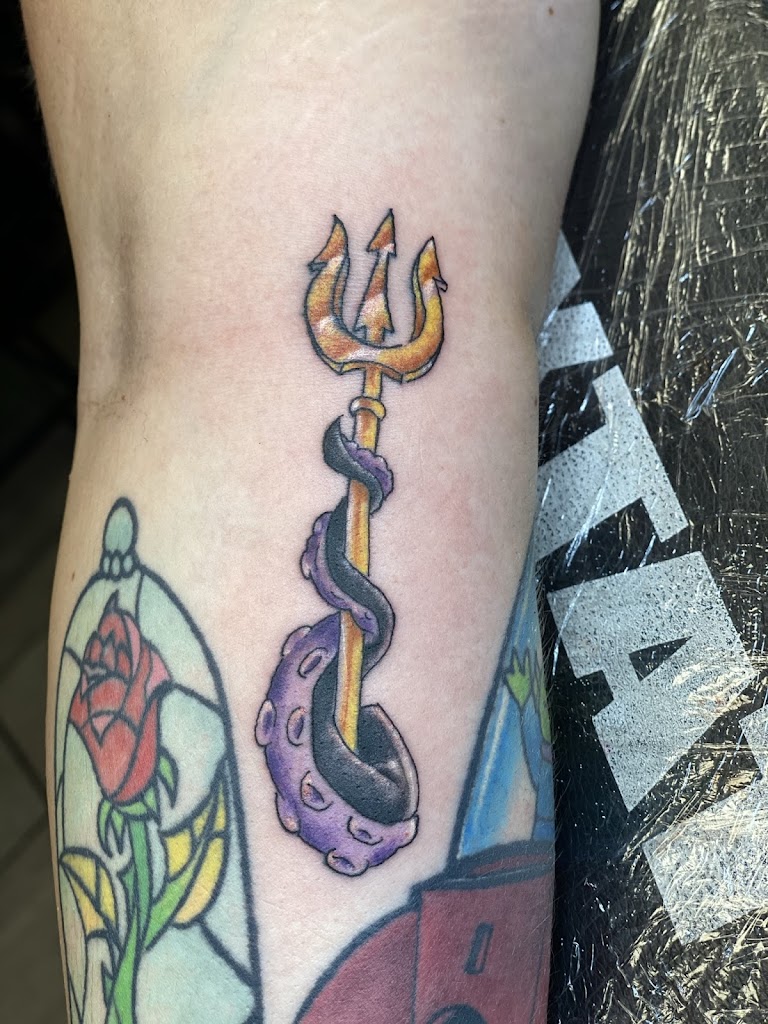 Tattoo work by Artistic Pleasures Tattoos & Piercing Studio (4)