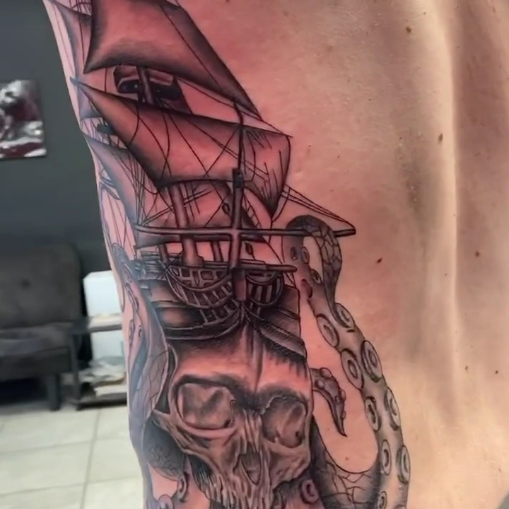 Artistic Pleasures Tattoos & Piercing Studio in Beaumont