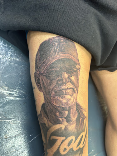 Back Alley Tattoo in Midland