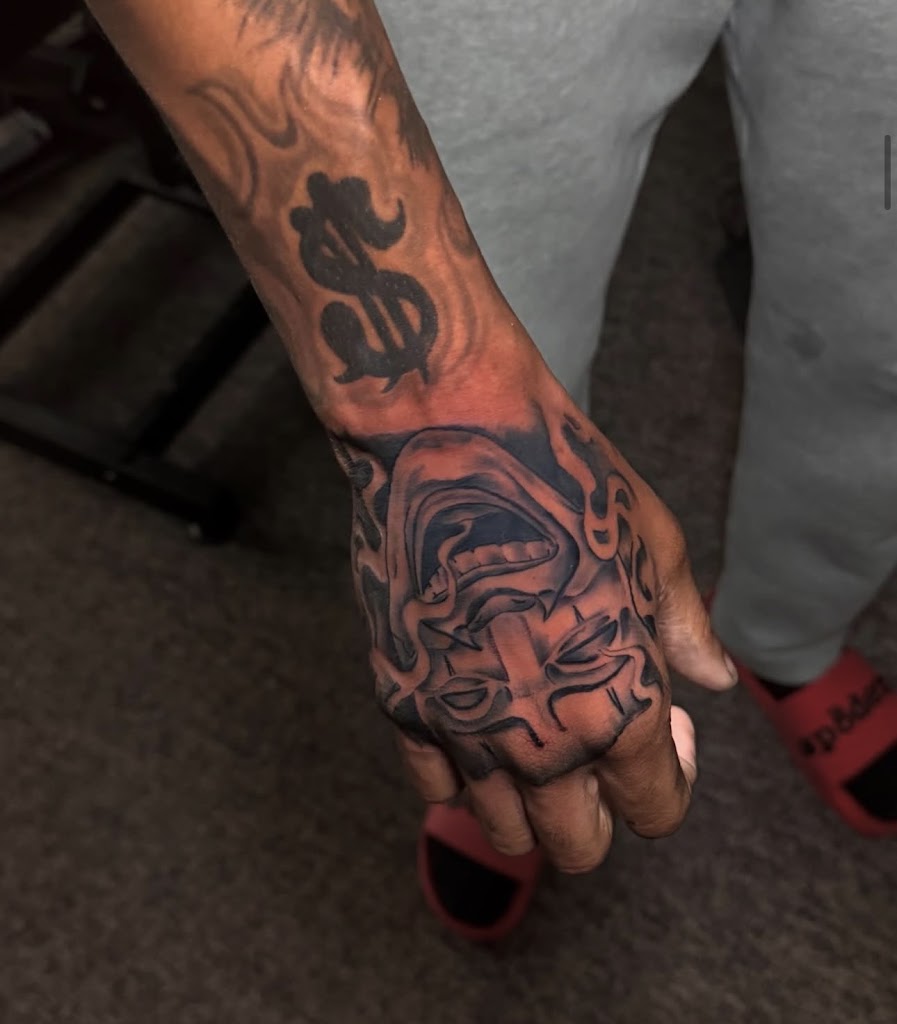 Tattoo work by Beautiful Scars Tattoo Shop (2)