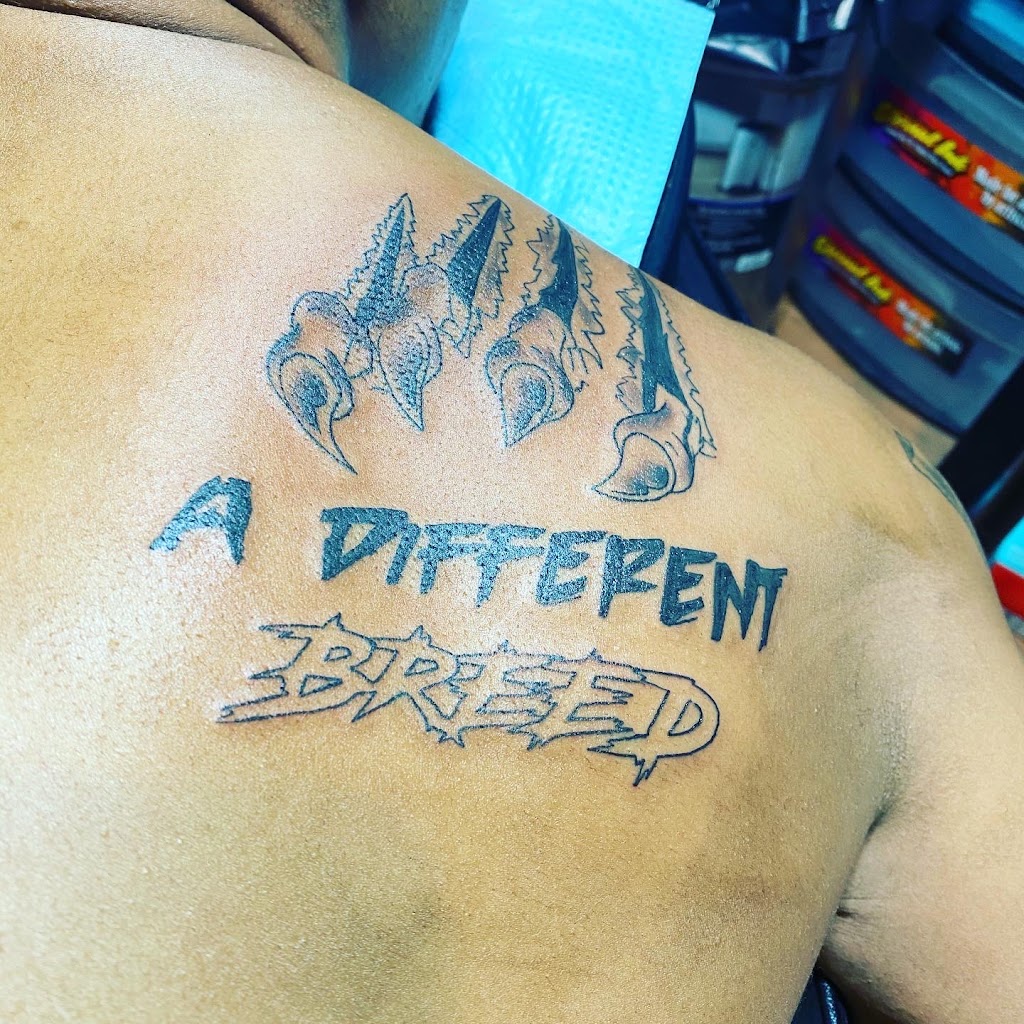 Tattoo work by Beautiful Scars Tattoo Shop (4)