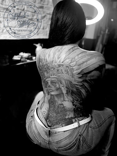 BlindSide Tattoo & Piercing in Austin