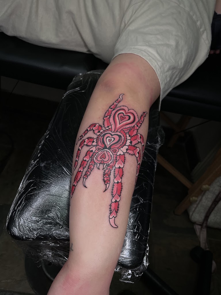 Tattoo work by Boss Baby Tattoo & Piercing Studio (1)