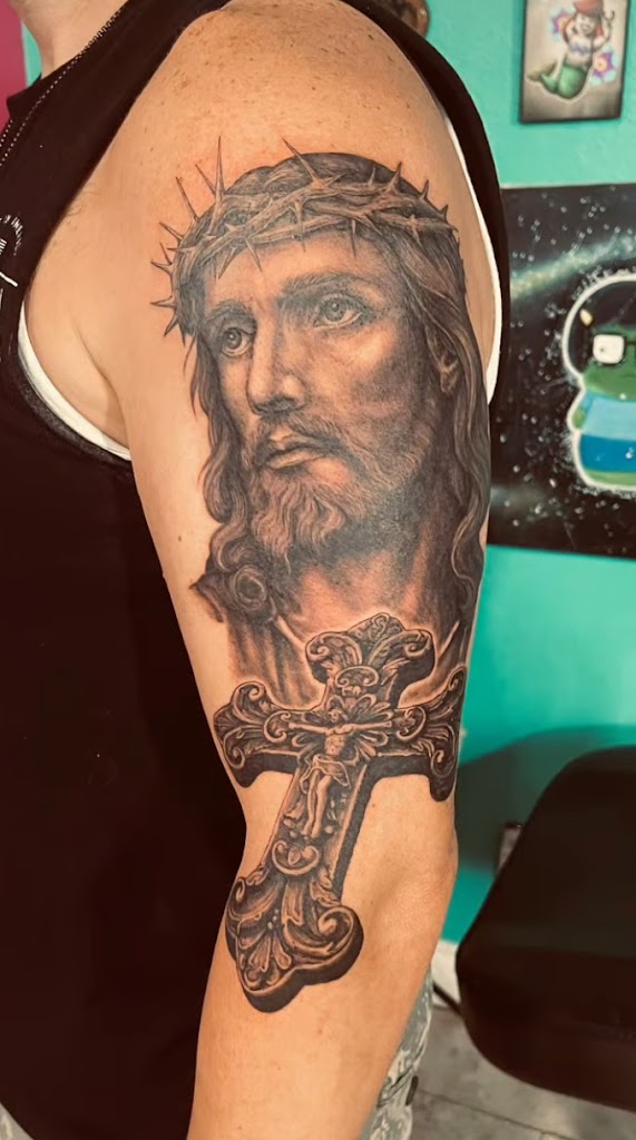 Tattoo work by Calaveras Tattoos (5)