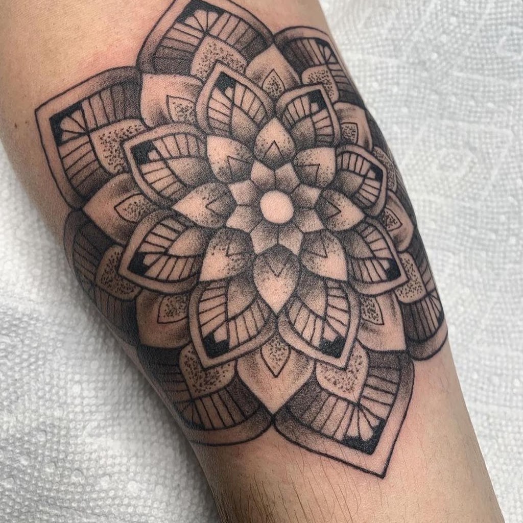 Tattoo work by Change of Tides Tattoo (1)