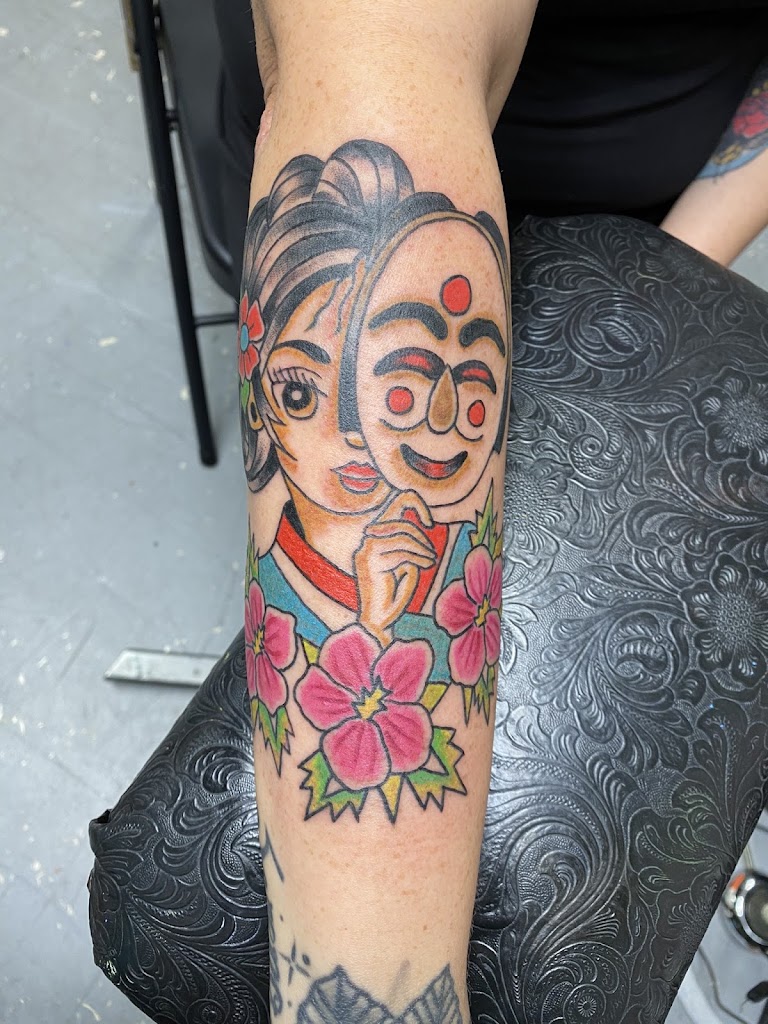 Tattoo work by Dos Buddhas Tattoo and Piercing (2)