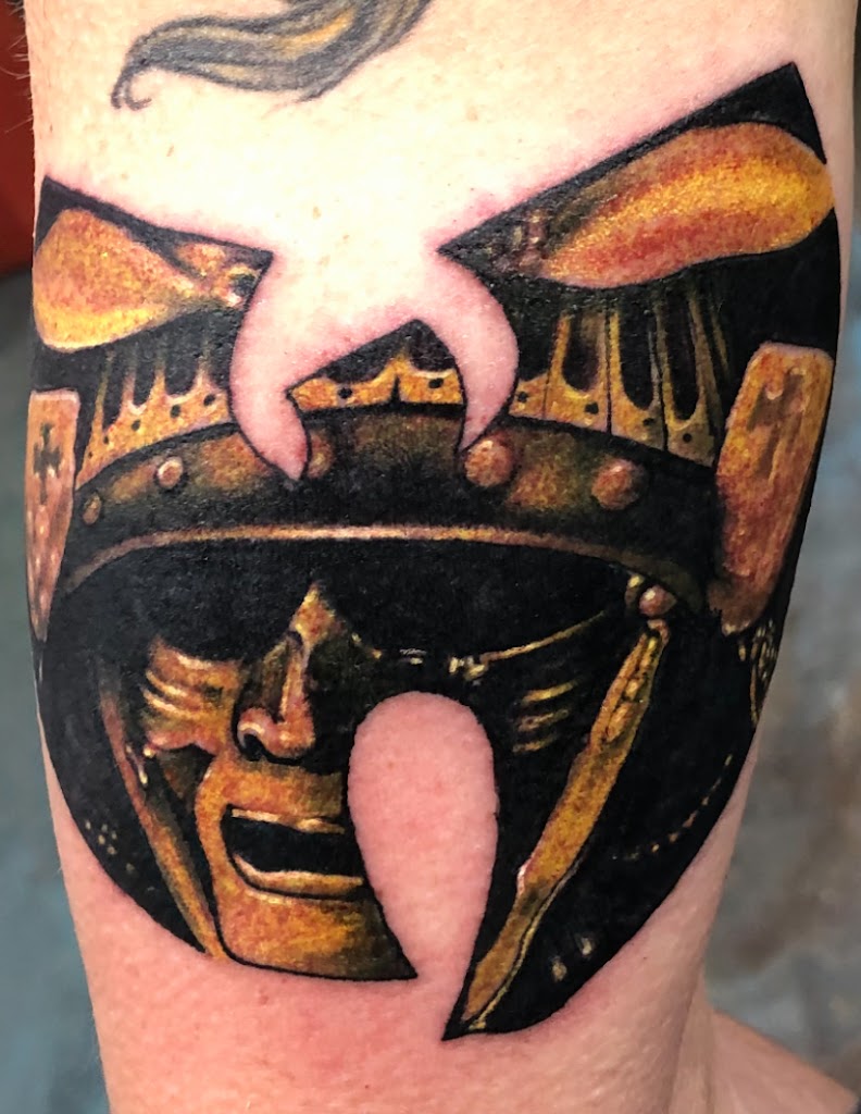 Tattoo work by Dos Buddhas Tattoo and Piercing (3)