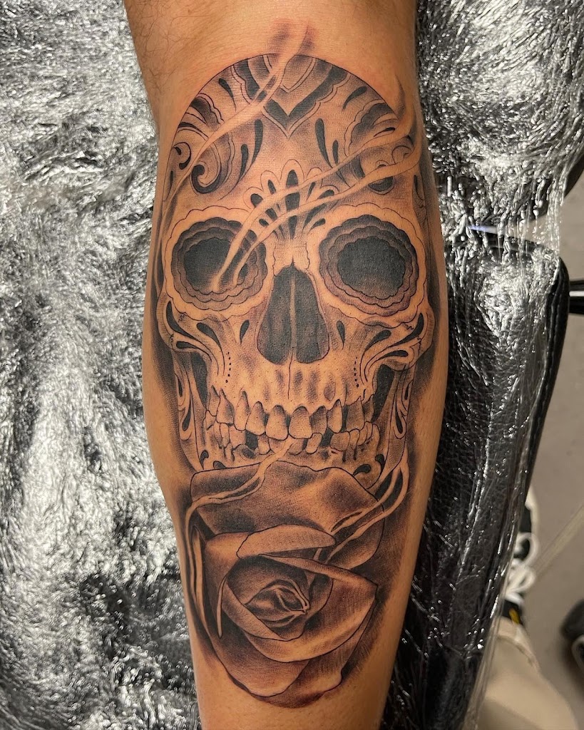 Tattoo work by Embrace The Chaos Tattoo Studio (2)