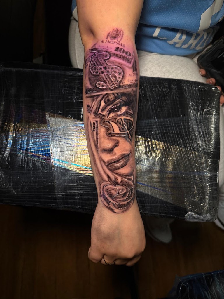Tattoo work by Erasmo Vasquez Tattoo Shop (5)