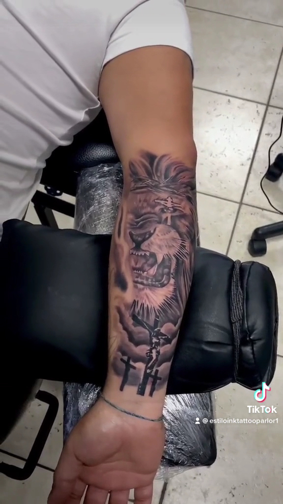 Tattoo work by Estilo Ink Tattoo Parlor (3)