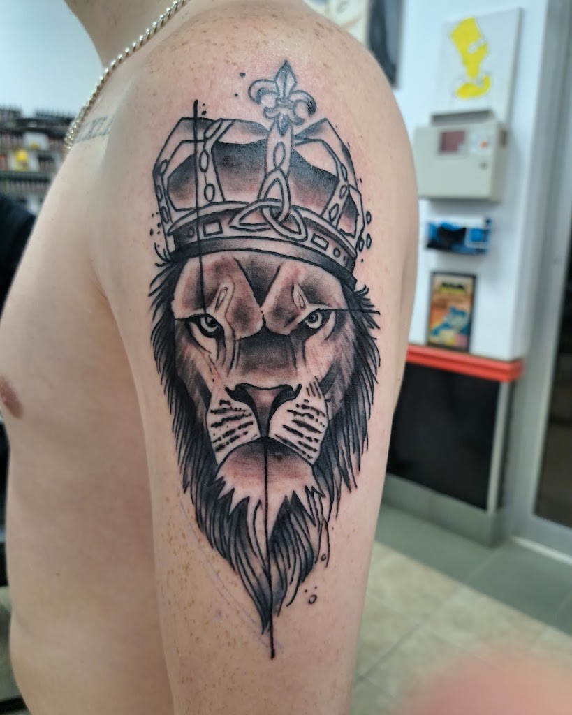 Tattoo work by Fallen Ink Tattoo Studio (4)