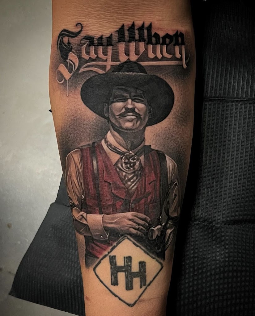 Tattoo work by Familia Tattoo (4)