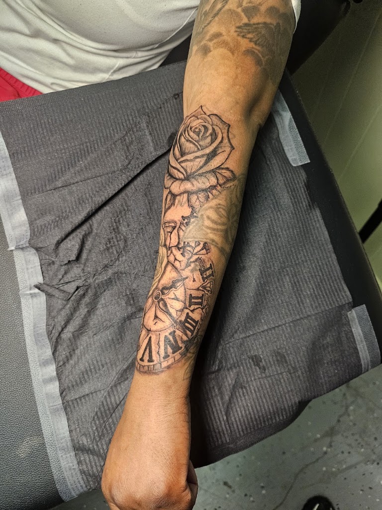 Tattoo work by Flores Tats (4)