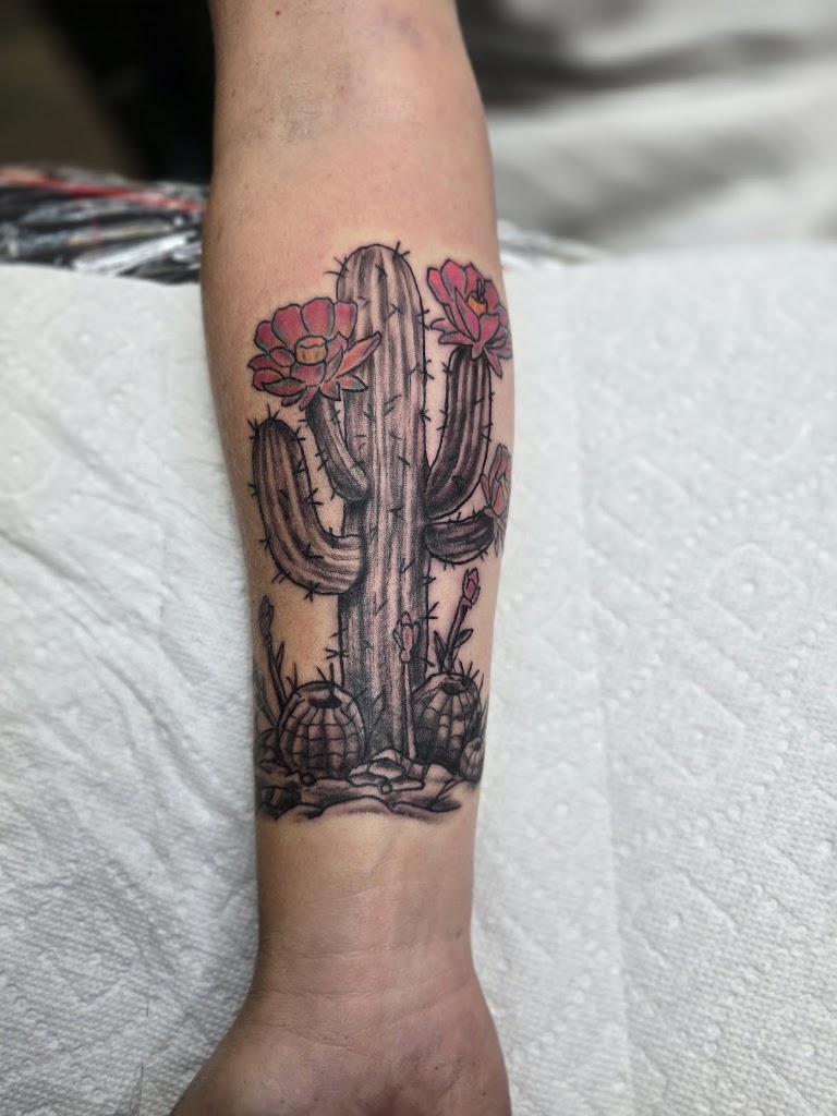 FreakShow Tattoo Shop in Mesquite