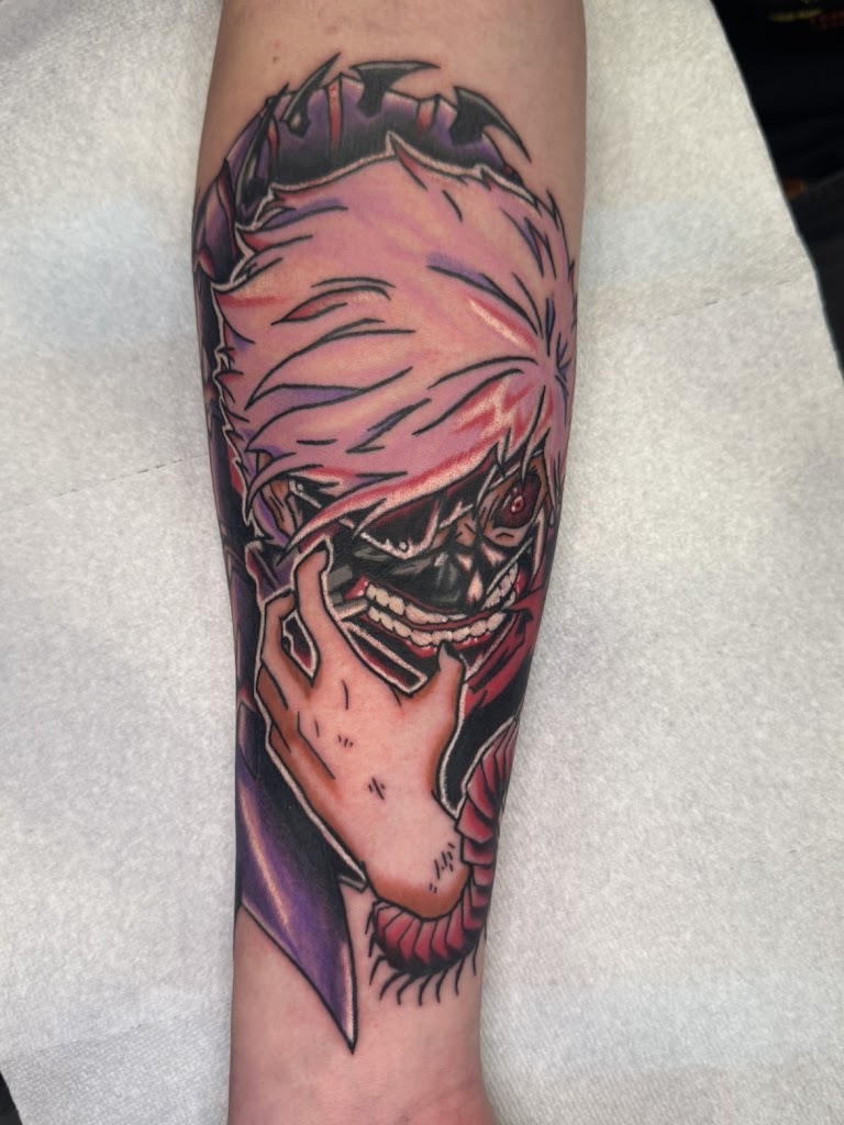 Full Metal Tattoo Studio in Whitehouse