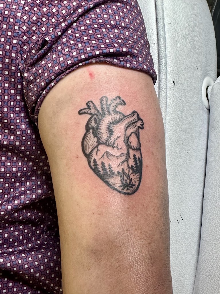 Galaxy INK Tattoo Studio in Kennedale