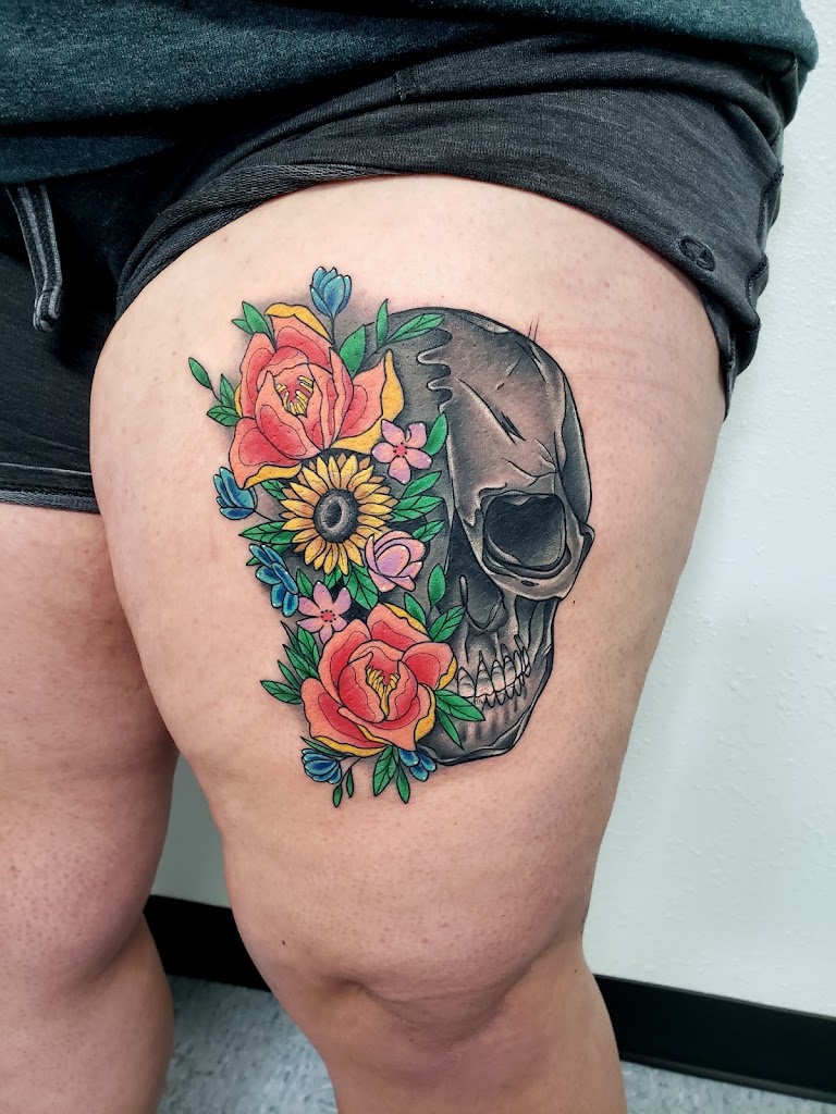 Green Leaf Tattoo in Cypress