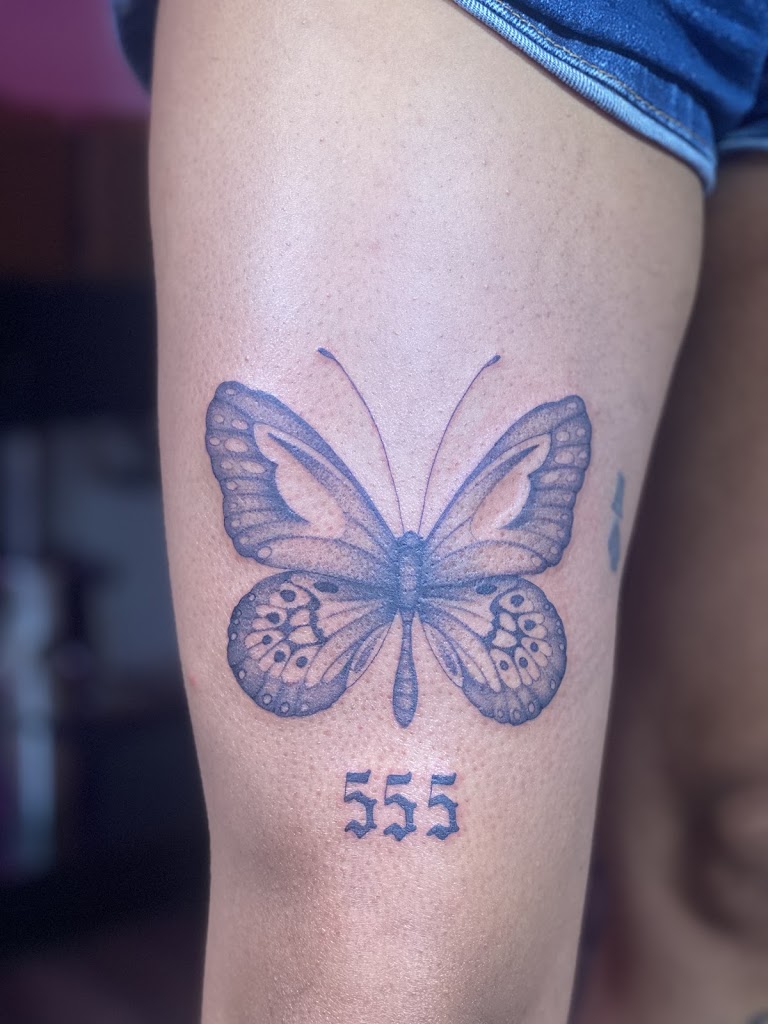 Tattoo work by HellaBella Tattoos (1)