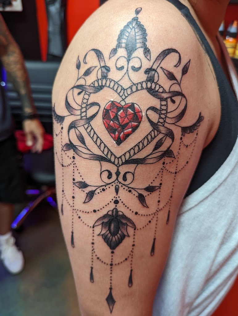 Tattoo work by Hell's Tattoo (2)