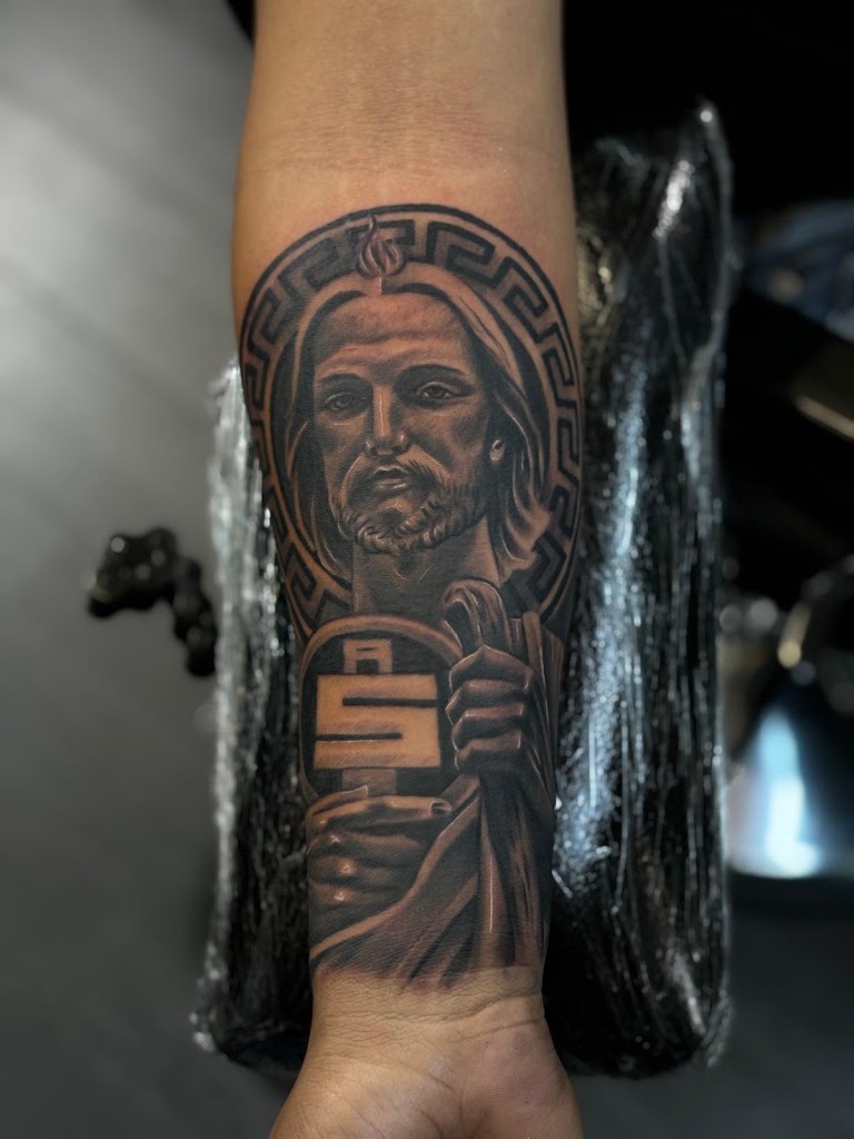 Tattoo work by Hugo Olvera Tattoo (2)