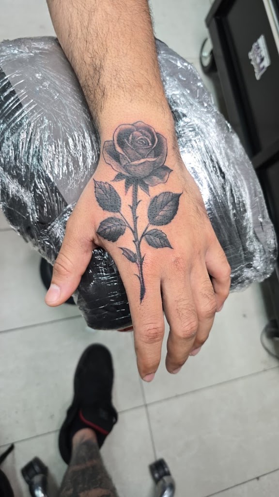 Tattoo work by Hugo Olvera Tattoo (3)