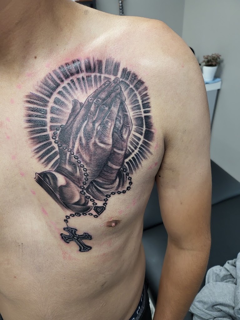 Tattoo work by Hugo Olvera Tattoo (6)
