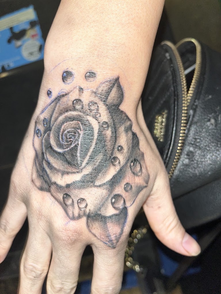 Tattoo work by Hurts So Good Tattoo Studio (6)