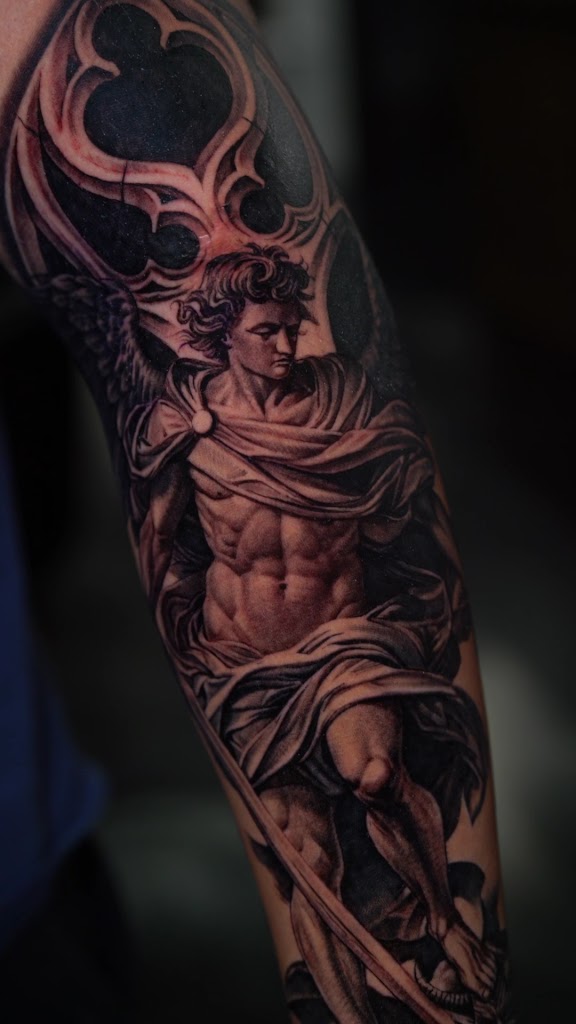 Ink Familia Tattoo Studio in Arlington