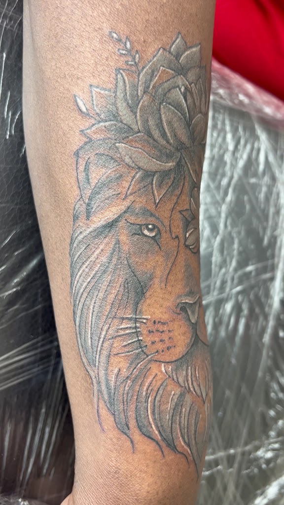 Tattoo work by Inkful Thoughts Tattoos (6)