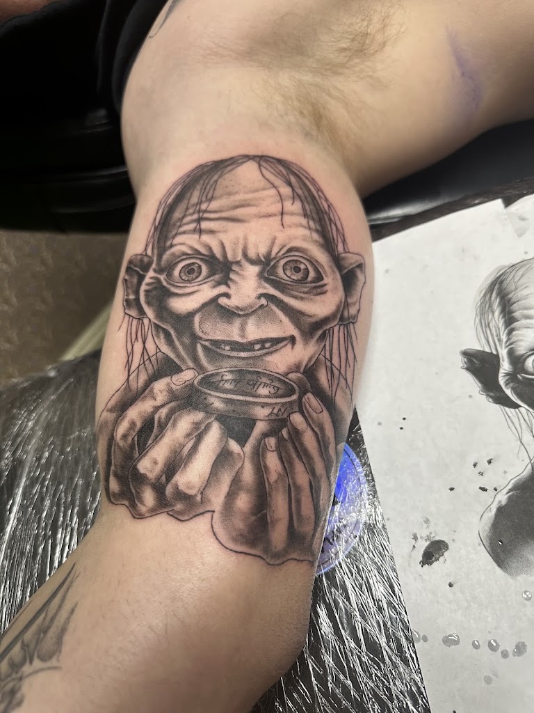 Tattoo work by Inktheory Tattoos and Piercing (1)