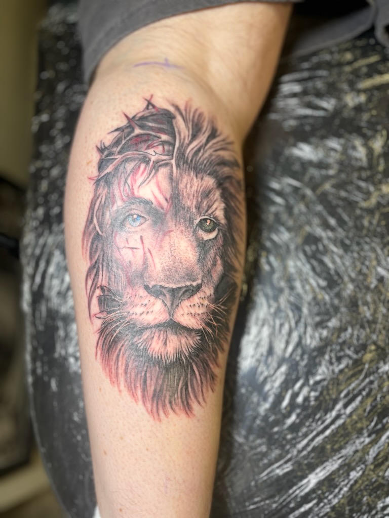 Tattoo work by Junior’s Tattoo Studio (4)