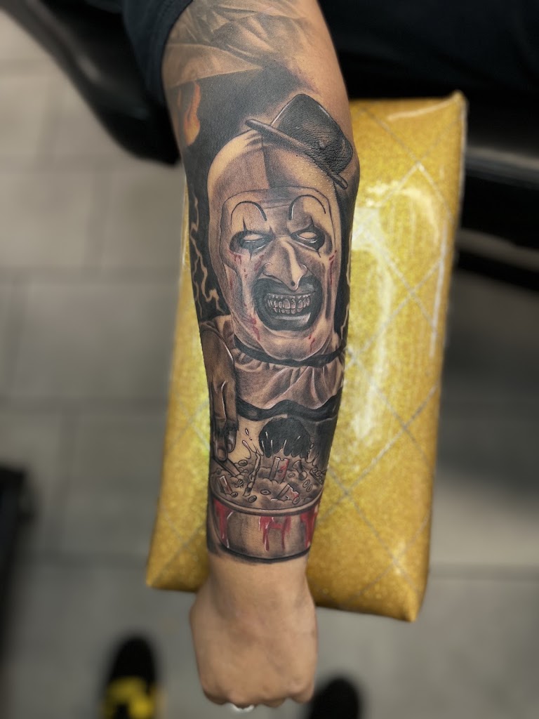 Kings Tattoos in Dallas