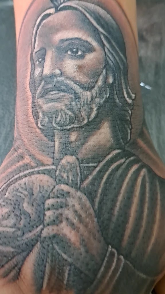 Tattoo work by La Calavera tattoo & piercing (3)