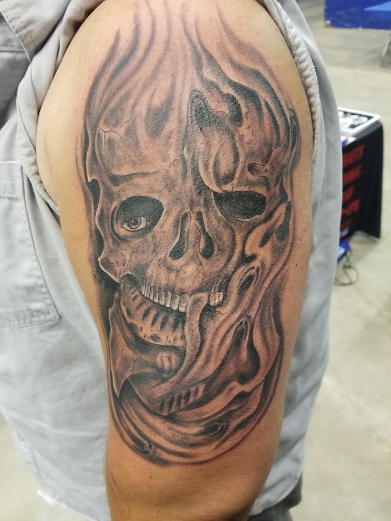 Tattoo work by La Familia Tattoo (3)