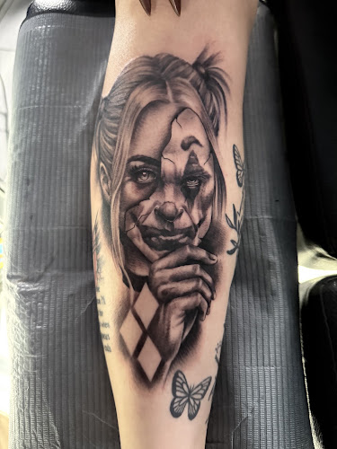 La Vida Loca Tattoos in Laredo