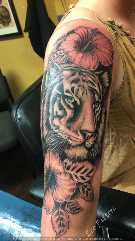 Leo's Tattoo in Royse City