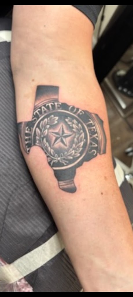 Tattoo work by Leo's Tattoo (2)