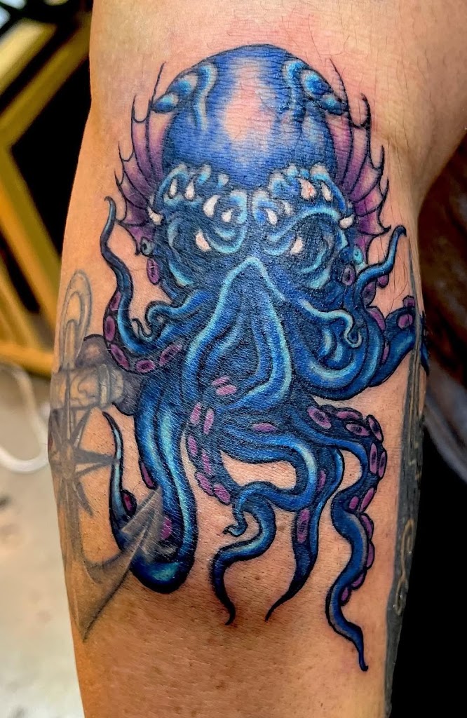 Tattoo work by Lost Love Tattoo Studio (4)