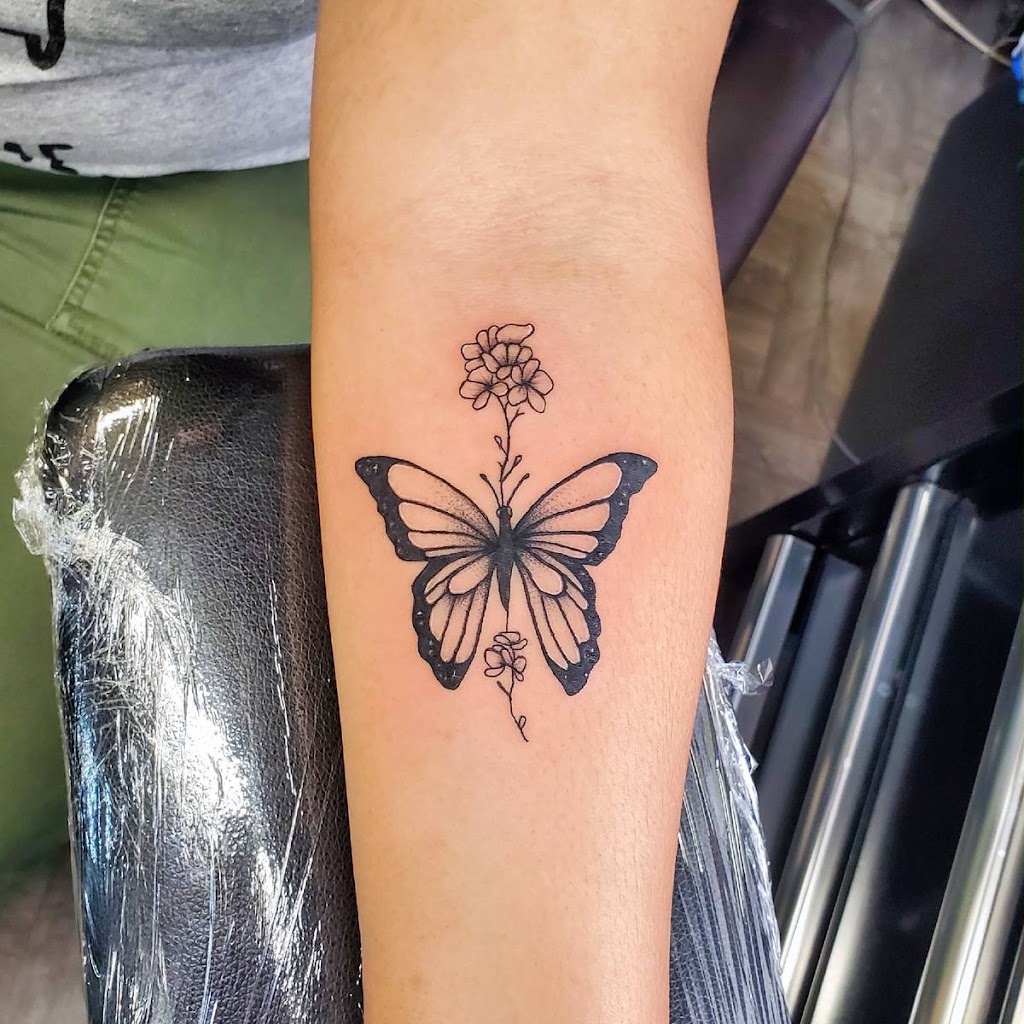 Tattoo work by Maracuyah Jewelry (3)