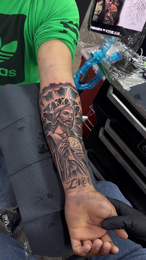 Tattoo work by Maya Ink Tattoos & Piercings (1)