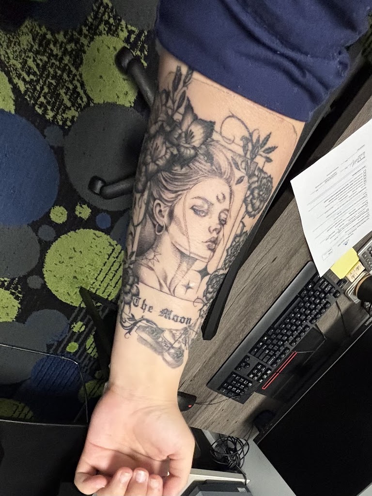 Tattoo work by Mayra’s Tattoo Studio (6)