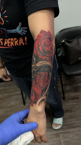 Neon Knights Tattoo Club in Austin